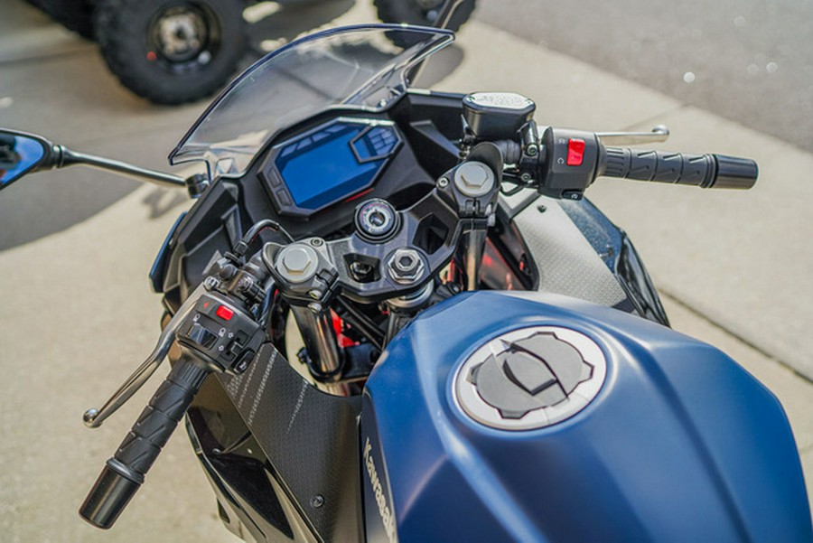 2026 Kawasaki Ninja 500 ABS Metallic Matte Twilight Blue