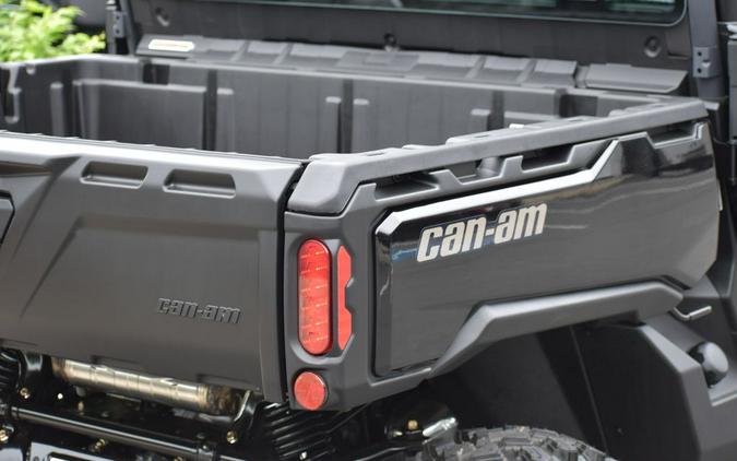 2024 Can-Am® Defender MAX Lone Star Cab HD10