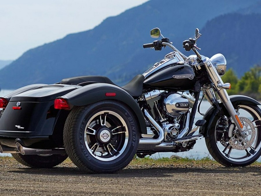 2015 Harley-Davidson Trike FLRT - Freewheeler