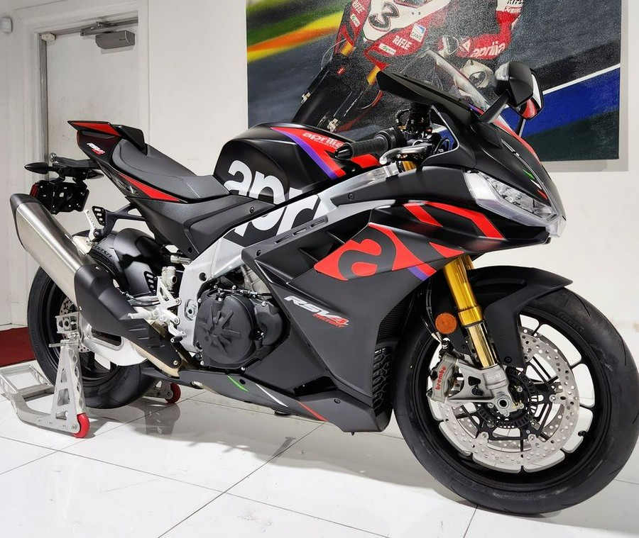 2024 Aprilia® RSV4 Factory 1100