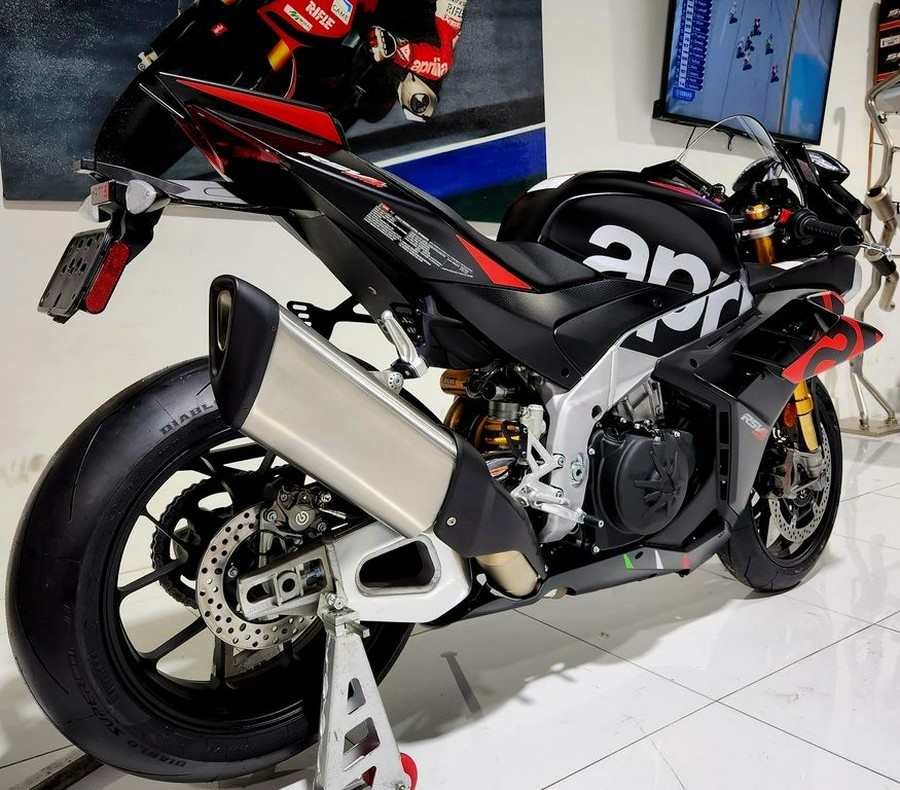 2024 Aprilia® RSV4 Factory 1100