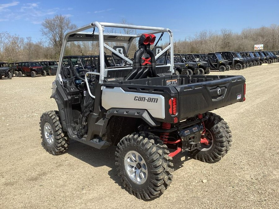 2024 Can-Am™ Defender X mr HD10