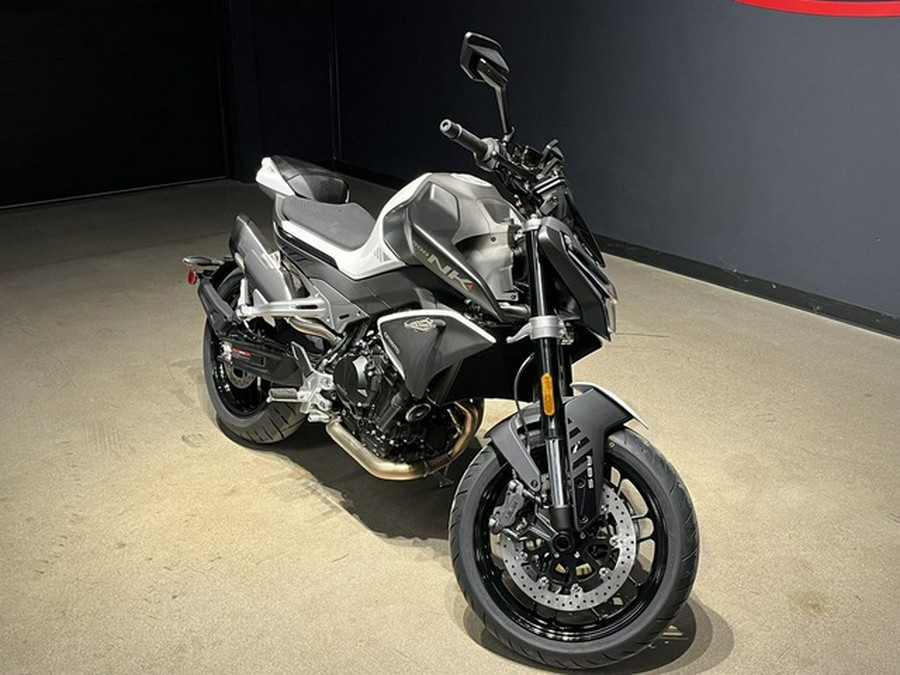 2024 CFMOTO 800NK