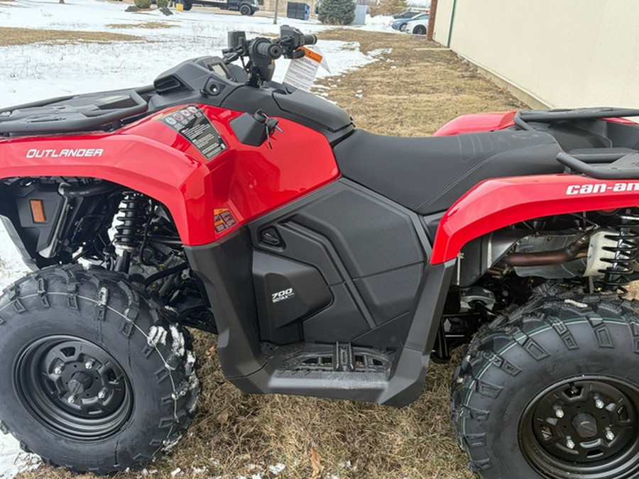 2026 Can-AM Outlander DPS 700