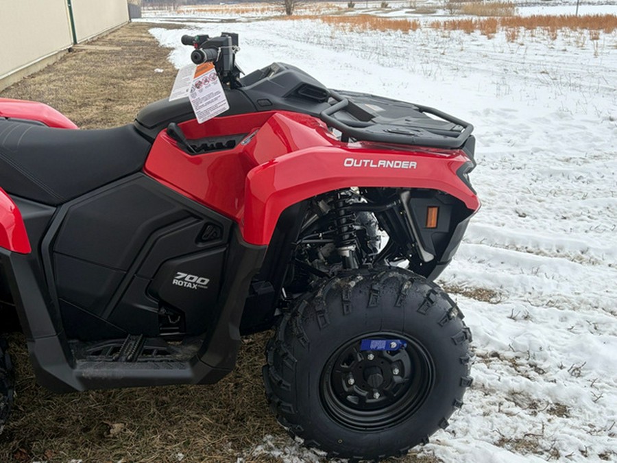 2026 Can-AM Outlander DPS 700