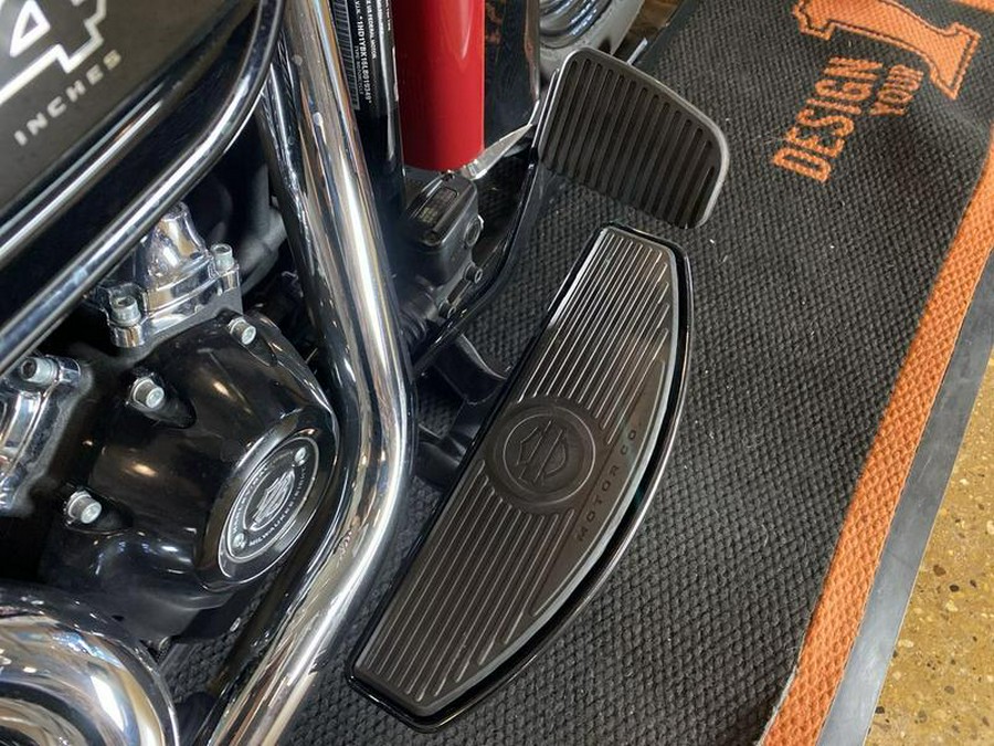 2020 Harley-Davidson® FLHCS - Heritage Classic 114