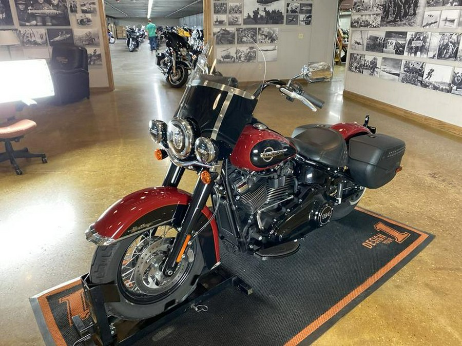 2020 Harley-Davidson® FLHCS - Heritage Classic 114