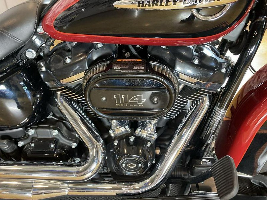 2020 Harley-Davidson® FLHCS - Heritage Classic 114