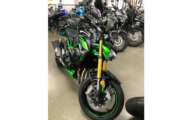 2024 Kawasaki Z900 SE ABS