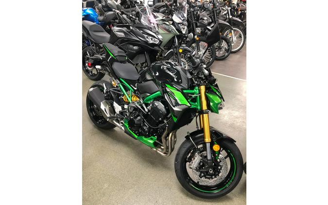 2024 Kawasaki Z900 SE ABS