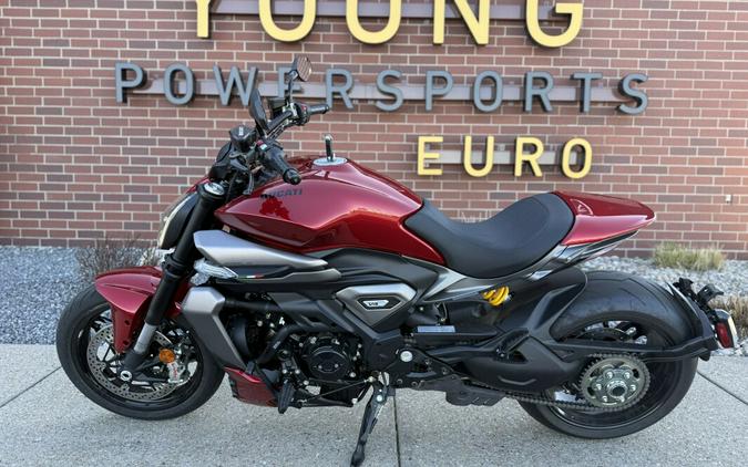 2026 Ducati XDiavel V4 RED