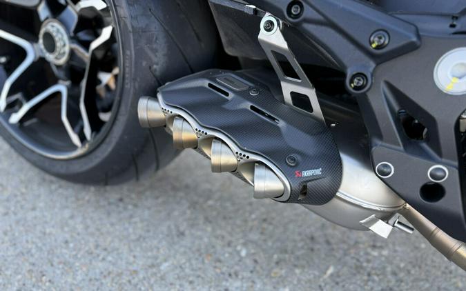 2026 Ducati XDiavel V4 RED