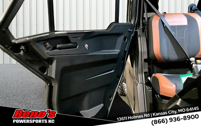 2026 Can-Am Defender MAX Lone Star Cab HD11
