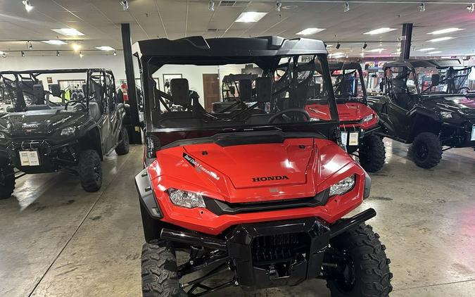 2025 Honda® Pioneer 1000-6 Deluxe Crew