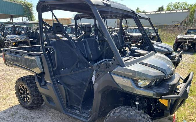 2024 Can-Am® Defender XT HD7