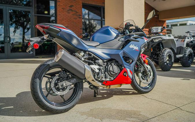 2026 Kawasaki Ninja 500 ABS Metallic Matte Twilight Blue