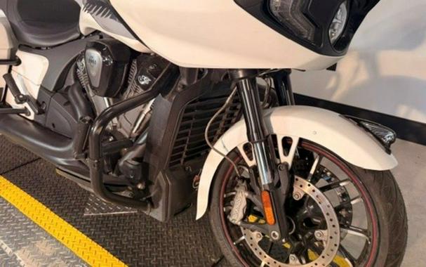 2020 Indian Motorcycle® CHALLENGER DARK HORSE, WHITE SMOKE, 49ST Dark Horse®