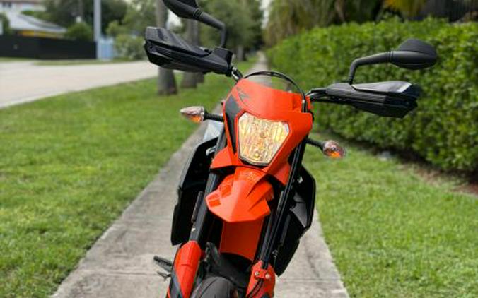 2021 KTM 690 SMC R