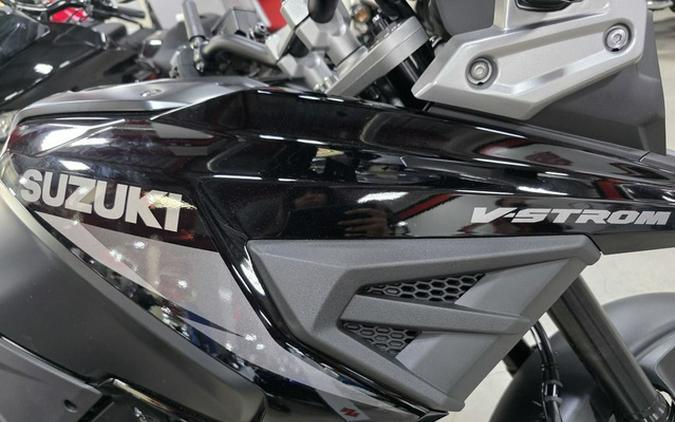 2026 Suzuki V-Strom 1050