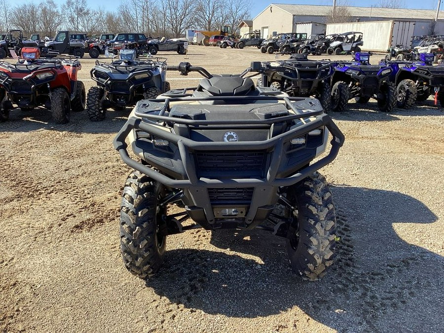 2024 Can-Am™ Outlander™ Pro HD7