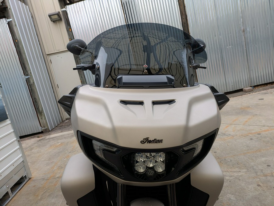 2023 Indian Motorcycle Pursuit® Dark Horse®