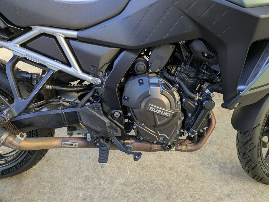 2024 Suzuki V-Strom 800