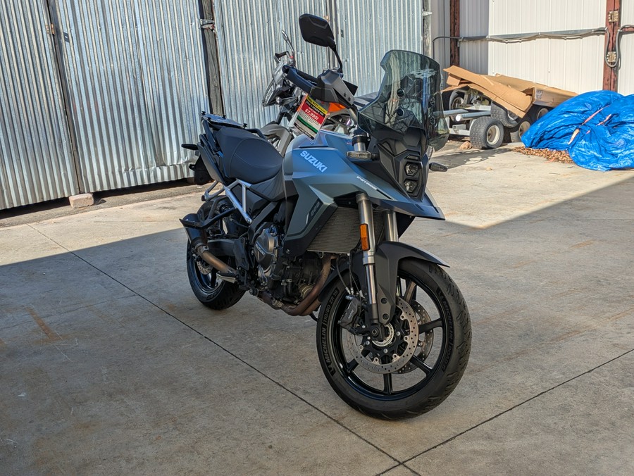 2024 Suzuki V-Strom 800