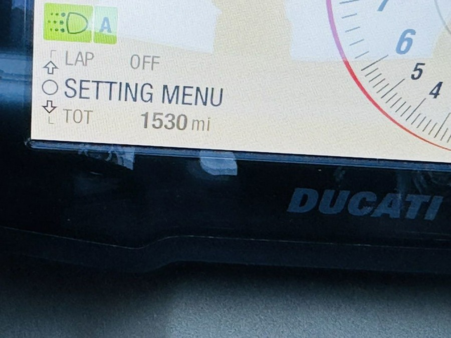 2024 Ducati Panigale V4 S Red