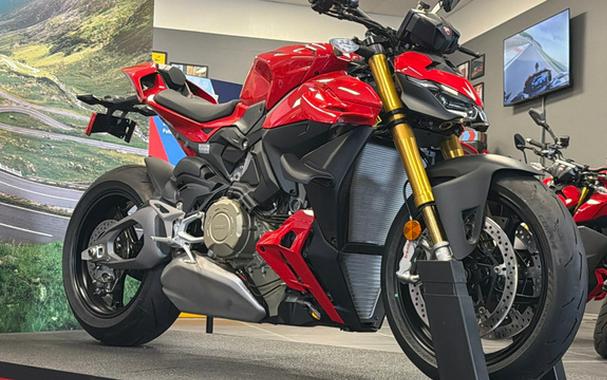 2025 Ducati Streetfighter V4 S