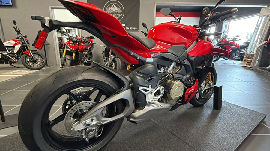 2025 Ducati Streetfighter V4 S