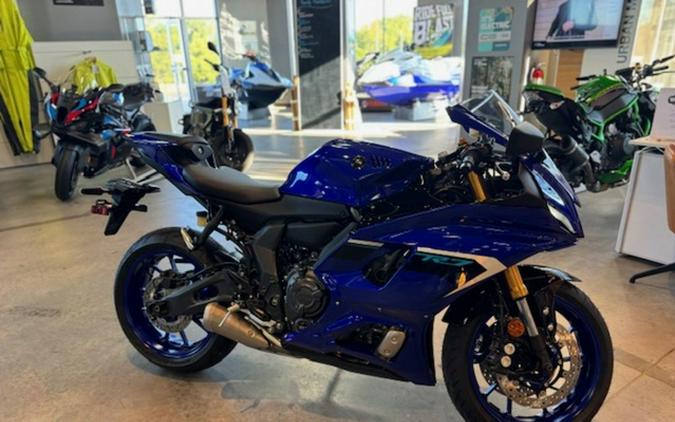 2025 Yamaha YZF R7