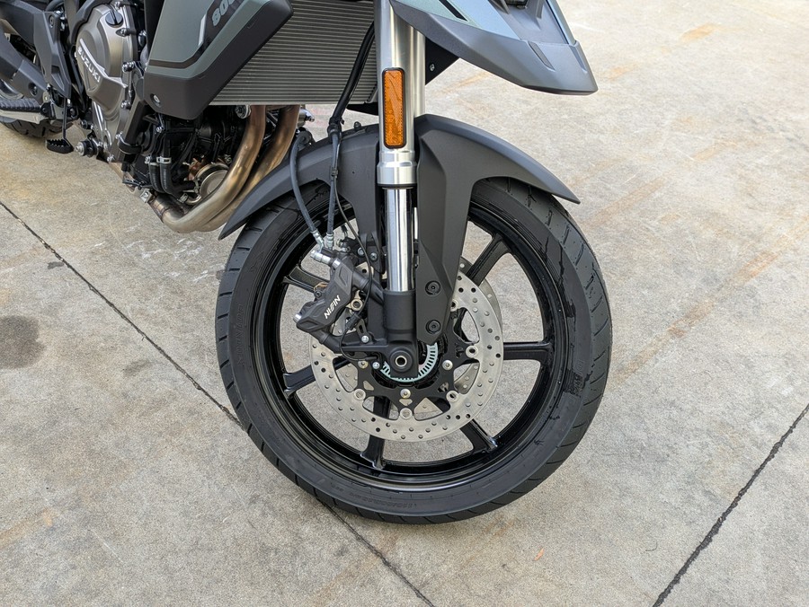 2024 Suzuki V-Strom 800