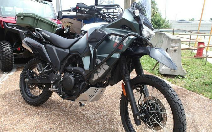 2025 Kawasaki KLR650 Metallic Matte Old School Green
