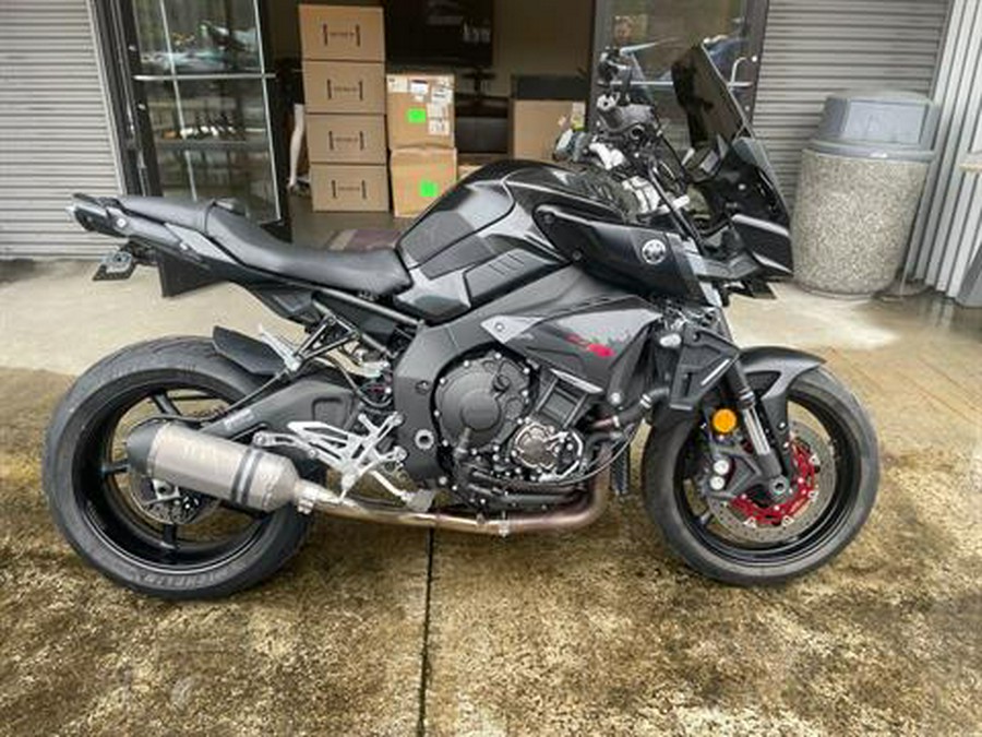 2017 Yamaha FZ-10
