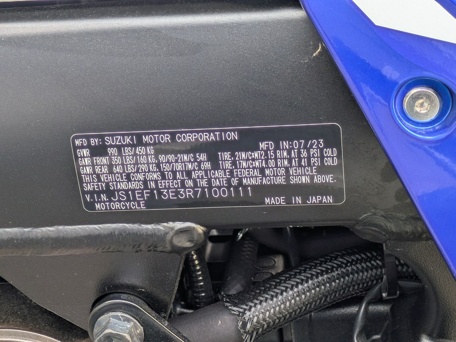 2024 Suzuki V-Strom 1050DE Adventure