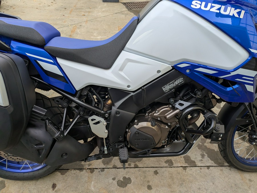 2024 Suzuki V-Strom 1050DE Adventure