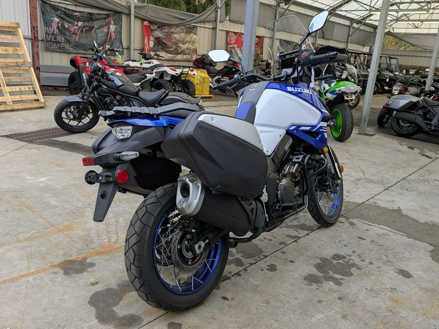 2024 Suzuki V-Strom 1050DE Adventure