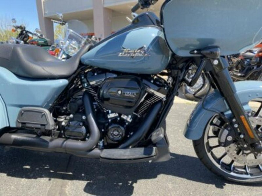 2024 Harley-Davidson® FLTRT - Road Glide® 3