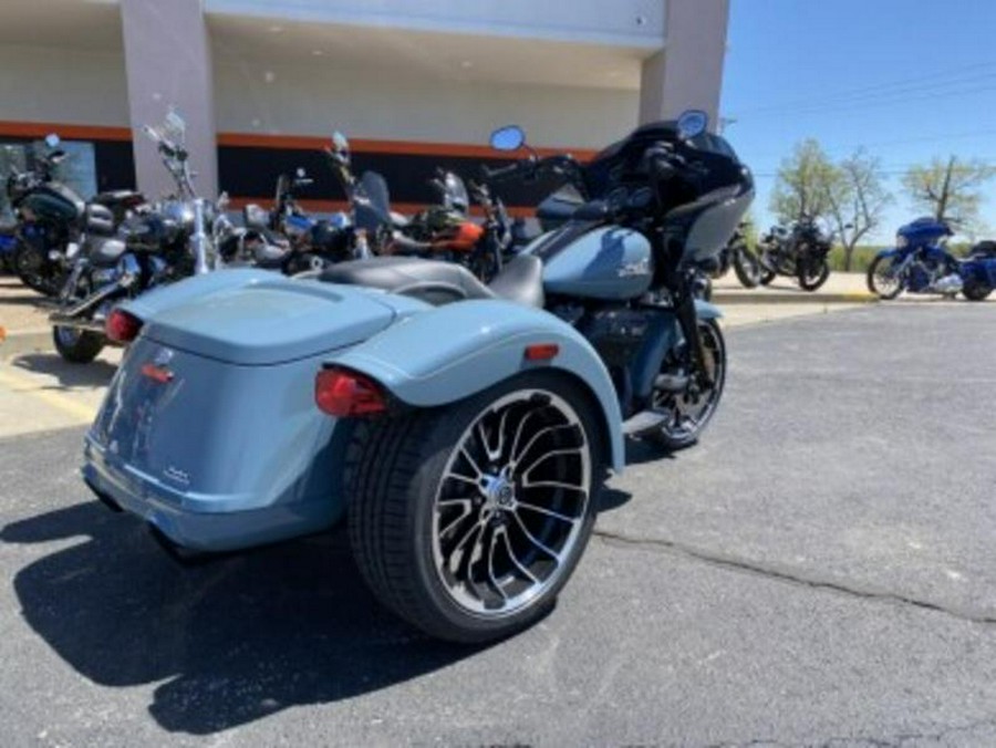 2024 Harley-Davidson® FLTRT - Road Glide® 3