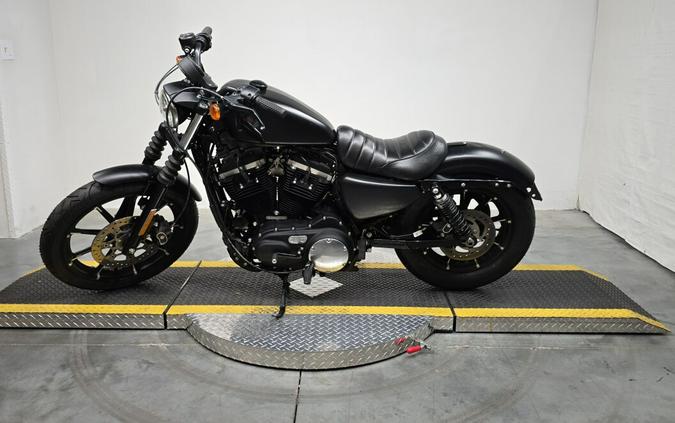 XL 883N 2021 Iron 883™
