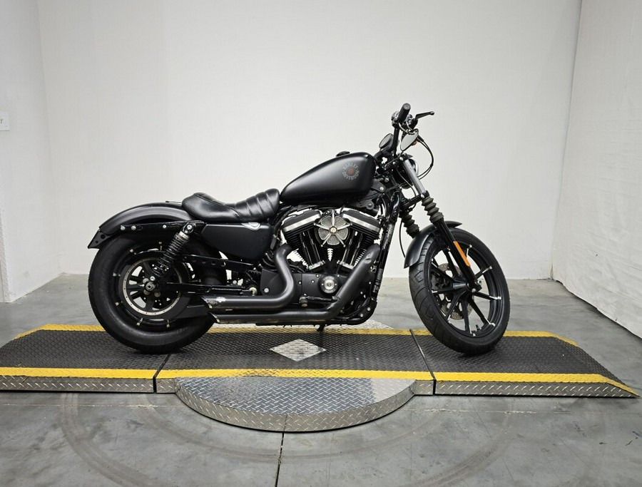 XL 883N 2021 Iron 883™