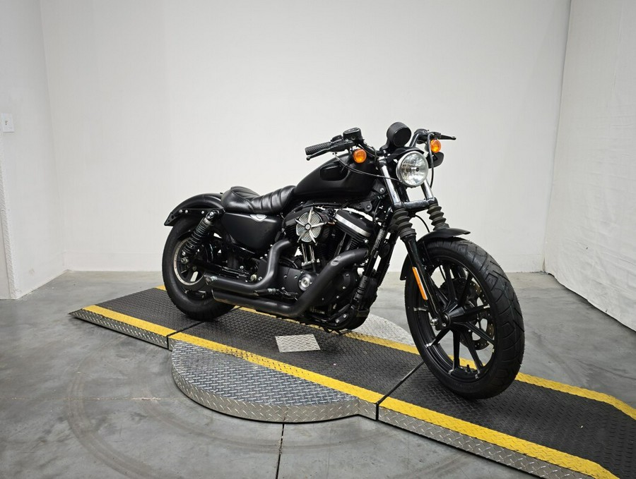 XL 883N 2021 Iron 883™