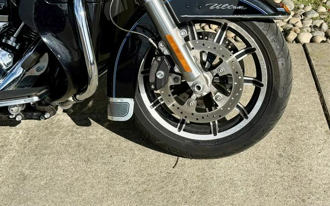 2014 Harley-Davidson® FLHTCU - Electra Glide® Ultra Classic®