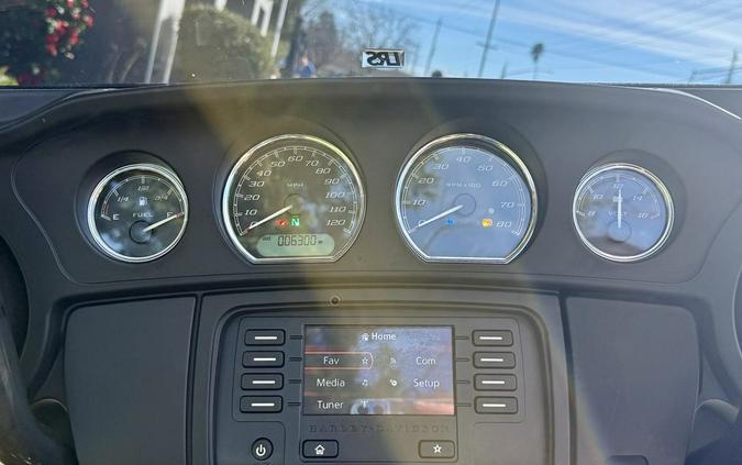 2014 Harley-Davidson® FLHTCU - Electra Glide® Ultra Classic®