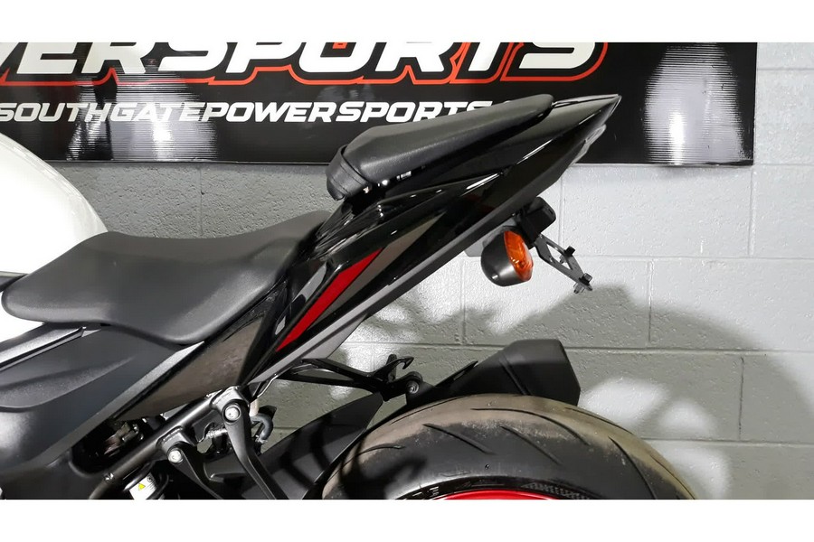 2020 GSX-S750ZAM0 - Suzuki