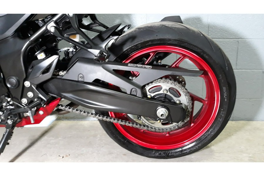 2020 GSX-S750ZAM0 - Suzuki