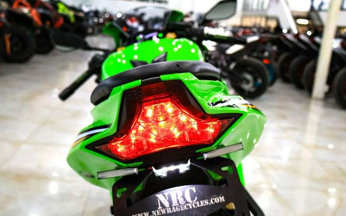 2025 Kawasaki ZX400SSFAL Ninja ZX-4RR KRT (ABS)