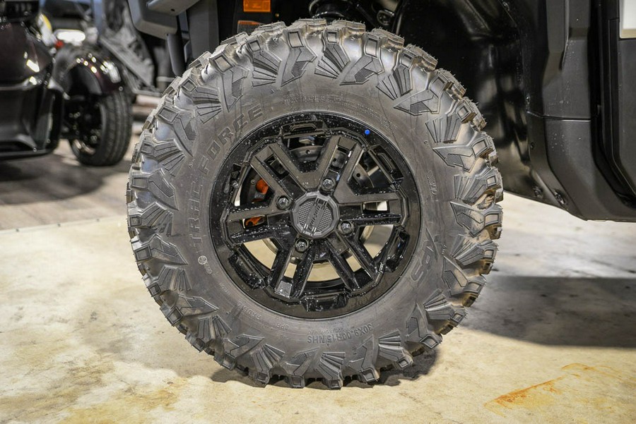 2026 Can-Am Defender MAX Limited HD11