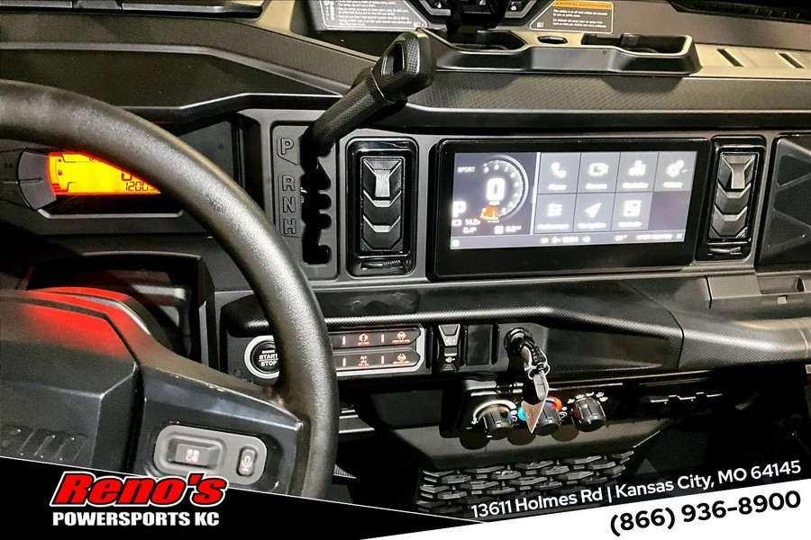 2026 Can-Am Defender MAX Lone Star Cab HD11