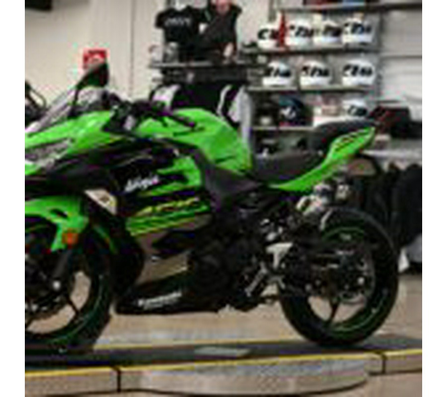 2018 Kawasaki Ninja 400 KRT